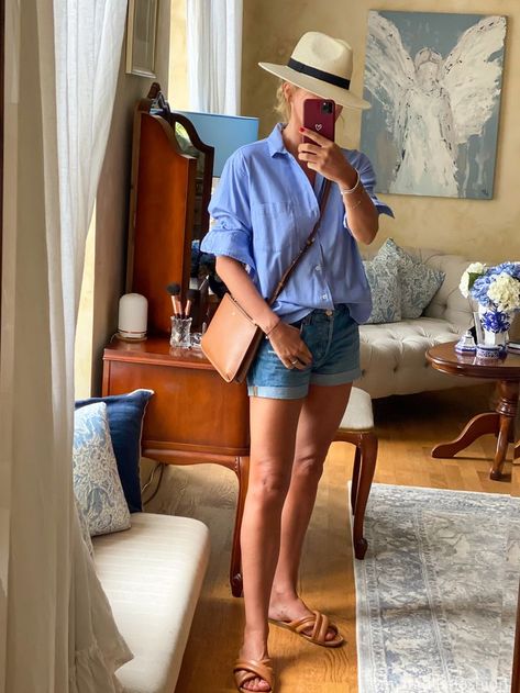 Oversized Chambray Shirt Outfit, Tan Shirt Outfit, Mustard Pants Outfit, Chambray Shirt Outfit, Chambray Shirt Outfits, Pr Gift, Stylish Mom Outfits, Shirt Outfit Summer, Midlife Fashion