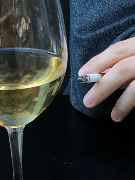 Vine Glass Aesthetic, Wine And Ciggerate, Wine And Ciggerate Aesthetic, Ciggerate And Coffee, Vodka Aesthetic Dark, Lana Del Rey Ciggaretes, Coquette Ciggarates, Spring Essentials, Alcohol Aesthetic