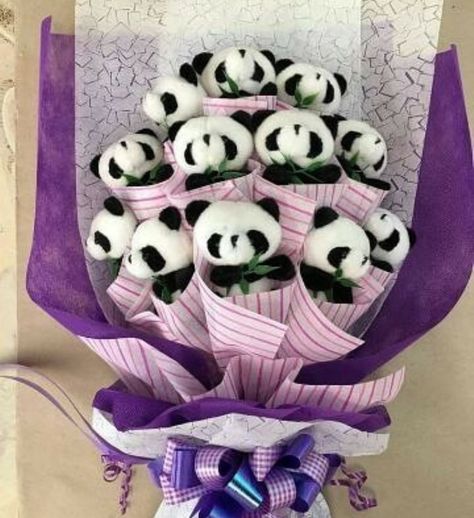 Adorable! Panda Things, Panda Stuff, Panda Items, Panda Nursery, Panda Birthday Party, Panda Painting, Baby Panda Bears, Panda Birthday