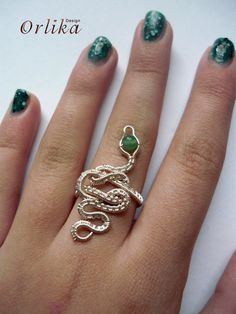 Wire Wrapped Snake, Wire Jewelry Rings, Wire Jewelery, Wire Jewelry Making, Wire Wrapped Jewelry Tutorials, Bijoux Fil Aluminium, Wire Jewelry Designs, Diy Wire Jewelry, Wire Work Jewelry