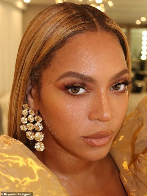 Beyonce Makeup, Golden Globes 2020, Beyonce Hair, Queen Bee Beyonce, Beyonce Knowles Carter, Beyonce Style, Beyoncé Giselle Knowles-carter, Beyoncé Giselle Knowles, Beyonce And Jay Z