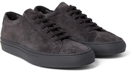 Monochrome Sneakers, Best Shoes For Men, Common Projects, Guys Be Like, Suede Sneakers, Home Fashion, Types Of Shoes, All Black Sneakers, Fashion Inspiration