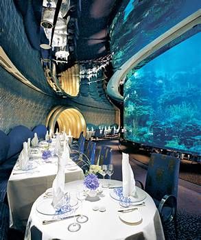 Lunch time in the Burj Al Arab, Dubai برج العرب, Underwater Restaurant, Dubai Aesthetic, Cool Restaurant, Dubai Luxury, Most Luxurious Hotels, Burj Al Arab, Unique Restaurants, Dubai Hotel