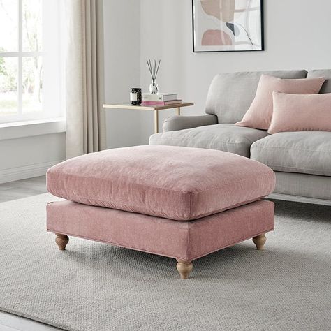 Pink living room ideas