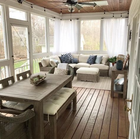 Screened In Porch Furniture, Screened Porch Decorating, Screened Porch Designs, Four Seasons Room, Three Season Room, Sunroom Decorating, Sunroom Designs, Florida Room, Porch Furniture