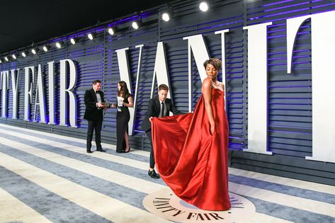 Royal Blue Tux, Red Carpet Backdrop, Frances Mcdormand, Evan Ross, Kendall Jenner Photos, Valentino Gowns, Dreamy Gowns, Glenn Close, People Of Interest