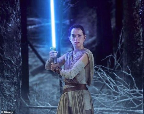 Daisy Ridley says she will never return to social media | Daily Mail Online Star Wars Rey, Rey Skywalker, Nine Movie, Rian Johnson, Diego Luna, Star Wars Trilogy, Episode Vii, Star Wars Battlefront, Star Wars Celebration