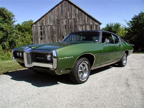 10k: Ain't No Lemon: 1969 Pontiac LeMans - DailyTurismo Car Finds, Ghost Rider Wallpaper, 70s Muscle Cars, 1960s Cars, Pontiac Lemans, Gm Car, Pontiac Cars, Best Muscle Cars, American Classic Cars