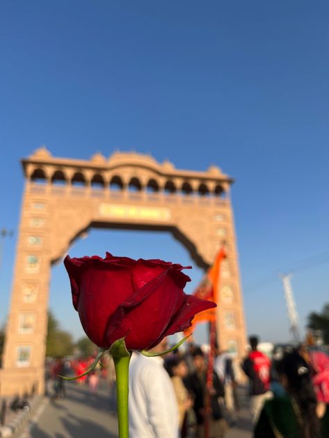 Khatu Shyam Temple Image, Khatu Shyam Aesthetic, God Mandir, Photogenic Poses, Vrindavan Photography, Mahakal Pic, Iphone Wallpaper 8k, Khatu Shyam Ji, Mahakal Pic Ujjain