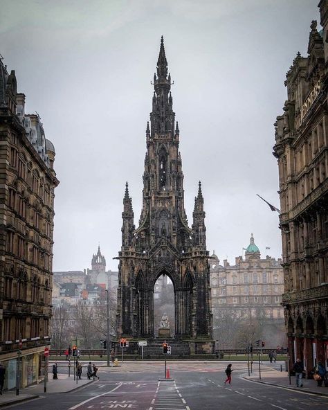 At 200 feet tall, the Scott Monument is among the largest monuments in the world dedicated to Sir Walter Scott. If you want to climb to the top, you'll have to go up 287 steps. Photo by: Hidden Scotland‏. Scott Monument, Gothic Cathedral, Tall Buildings, Edinburgh Scotland, In The Middle, Edinburgh, The Middle, Monument, Scotland