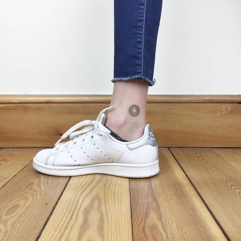 Tattoo Circle, Related Tattoos, Ankle Tattoo Designs, Ankle Tattoos For Women, Ankle Tattoos, Circle Tattoos, Circle Tattoo, Green Circle, Women's Circle