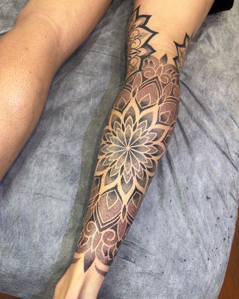 Looking for unique and creative calf tattoo designs? Our comprehensive guide covers everything you need to know about calf tattoos, including ideas, FAQs, and expert insights. Mandala Calf Tattoo, Calf Tattoo Design, Mandala Tattoo Design Women, Calf Tattoo Designs, Tattoo Calf, Tattoo Designs With Meaning, Designs With Meaning, Geometric Mandala Tattoo, Skeleton Hand Tattoo