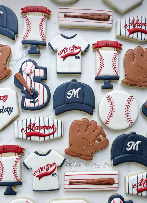 Rookie Year First Birthday Cookies, Baseball Cookies Decorated, Birthday Sugar Cookies, Cookie Birthday, Sports Cookies, Baseball Cookies, Sports Cakes, Baseball Theme Birthday, Baseball First Birthday