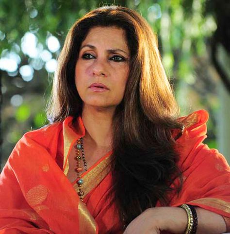 Happy Birthday Dimple Kapadia ji #DimpleKapadia Dimple Kapadia Hair, Dimple Kapadia, Naseeruddin Shah, Sonali Bendre, Rajesh Khanna, Tussar Saree, Prevent Hair Fall, Simple Saree Designs, Bollywood Posters