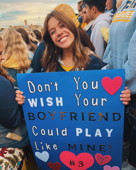 Bf Poster Ideas, Soccer Signs For Boyfriend, Boyfriend Soccer Poster, Football Bf Poster Ideas, Signs For Boyfriend Sports, Basketball Poster Ideas Signs Boyfriend, Senior Night Posters Soccer Boyfriend, Posters For Bf Football Game, Hockey Poster Ideas Signs Boyfriend