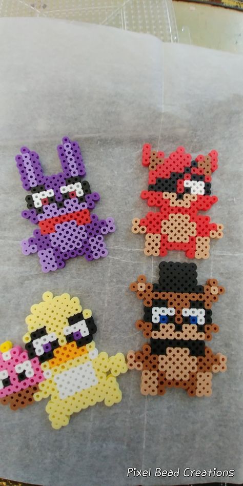 Perler Beads Cartoon Characters, Fast And Furious Perler Beads, Fuse Bead Art Ideas, Hana Beads Ideas, Perler Bead Patterns For Couples, Fnaf Fuse Beads, Fnaf Beads Pattern, Character Perler Bead Patterns, Perler Beads Characters