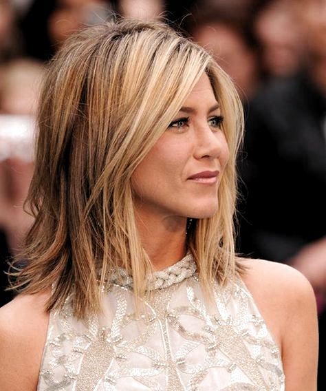 Jennifer Aniston Long Bob, Jennifer Aniston Haircut, A Line Haircut, Celebrity Hair Colors, Jennifer Aniston Hair, Hot Hair Styles, Bohol, Long Bob Hairstyles, Long Bob