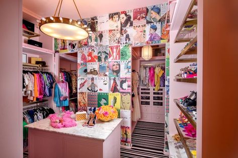 Maximalist Closet, Wardrobe Dressing, Downtown Living, Clothes Closet Organization, California Closets, Dressing Rooms, Dressing Area, Gallery Walls, Craft Room Office