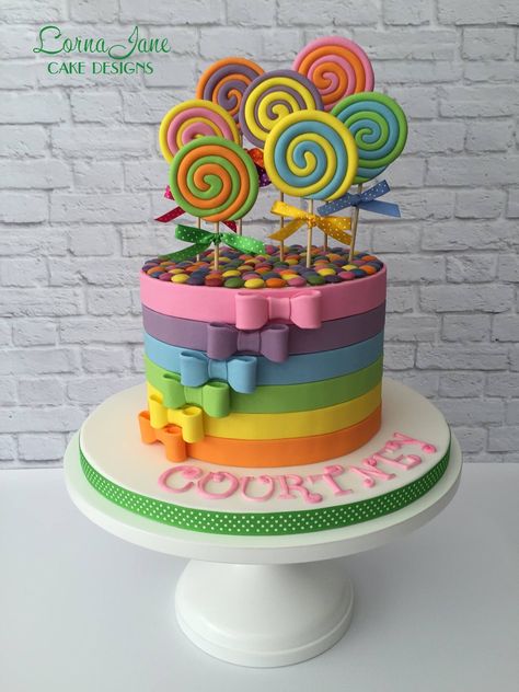 Lollipop Cake Ideas, Gökkuşaği Pasta, Pinwheel Cake, Colourful Cake, Lollipop Cake, Colorful Cake, Baker Cake, Tres Leches Cake, Candy Cakes