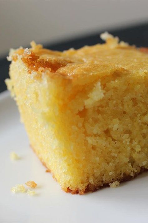 This sweet cornbread cake recipe is a quick and easy bread recipe! Bake this delicious, homemade cornbread using cornmeal, honey, sugar, whole milk, and butter. This is the best sweet cornbread recipe for a side dish, breakfast, or snack! Sweet Cornbread Cake Recipe, Sweet Cornbread Cake, Best Sweet Cornbread, Sweet Moist Cornbread, Cornbread Cake Recipe, Cornmeal Cake Recipe, Sweet Cornbread Recipe, Quick And Easy Bread, Corn Cakes Recipe