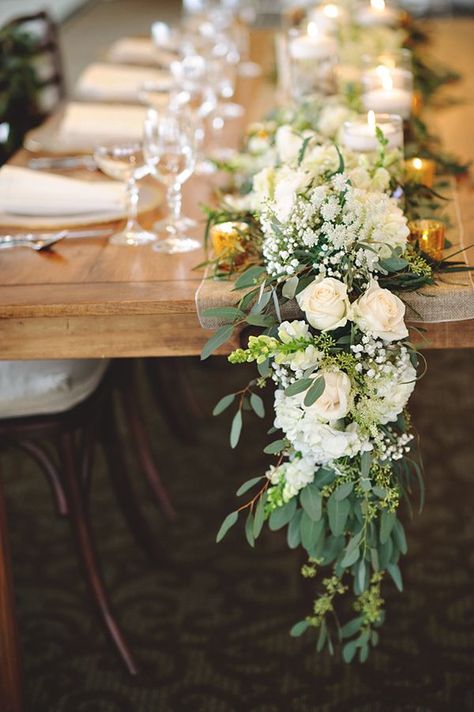 Cheap Wedding Table Centerpieces, Summer Wedding Centerpieces, Greenery Wedding Centerpieces, Table Garland, Tafel Decor, Wedding Reception Flowers, Wedding Floral Centerpieces, Floral Table Runner, Wedding Table Flowers