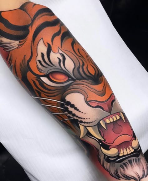 Traditional Tiger Tattoo, Tatuaje Cover Up, Tiger Head Tattoo, Japanese Tiger Tattoo, Tiger Tattoo Sleeve, Colored Tattoo Design, Neo Tattoo, Blackout Tattoo, Sketch Tattoo Design