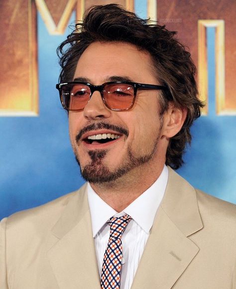 Stark Hairstyle, Marvel Man, Robert Downey Jnr, Tony Stank, Toni Stark, Robert Downey Jr., Robert Downey Jr Iron Man, Iron Man Tony Stark, Tyler Hoechlin