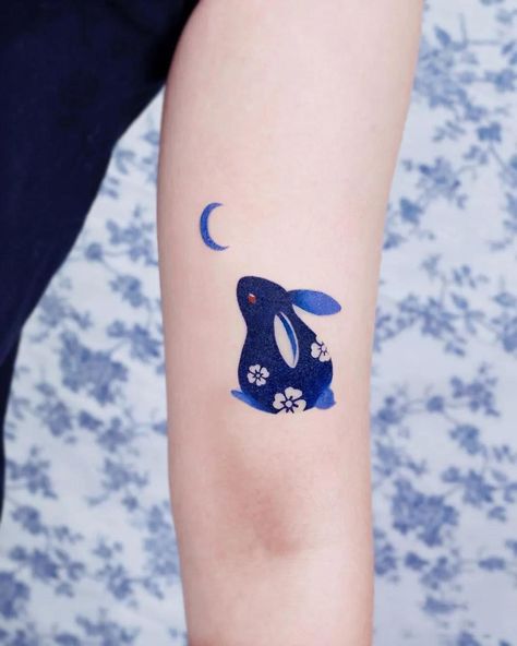 #tattoo #tattoos #inked #tattooart #tattooed #tattooideas #tattoodesign #tattooinspiration #tattoosleeve #tattooflash #inkedgirls #tattooedwomen  #InkLaughs  #TattooFails Moon Rabbit Tattoo, Soft Tattoo, Earthy Tattoos, Bunny Tattoo, Rabbit Tattoo, Moon Rabbit, Korean Tattoos, Bunny Tattoos, Rabbit Tattoos