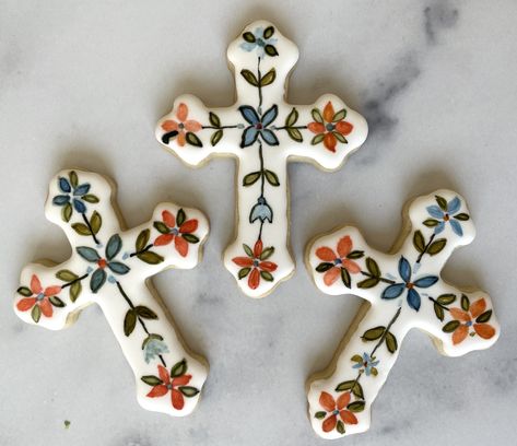 Christian Ceramic Ideas, Clay Crosses Diy, Clay Cross Ideas, Air Dry Clay Cross, Ceramic Crosses Pottery, Clay Crosses Ceramics, Hand Painted Ceramic Crosses, Southern Cross Ceramics, Fun Crafts For Teens