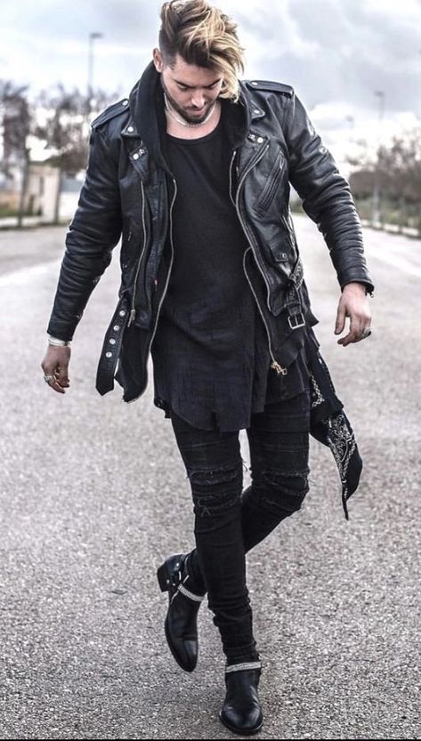 Black Metal Outfit Men, Biker Outfit Ideas, Black Outfits Edgy Men, Metalhead Outfit Men, Rocker Outfit Men, Metal Outfit Men, Motorcycle Outfit For Men, Men Casual Outfit Ideas, Rockstar Style Men