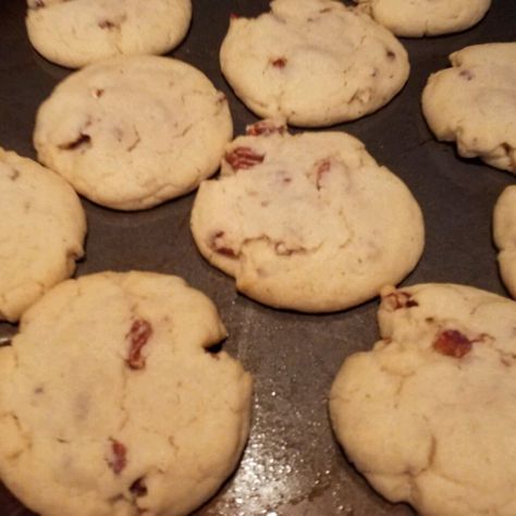 Divinity Cookies, Best Cookies In The World, Divinity Candy, Forgotten Cookies, Tea Time Treats, Cookie Recipe Video, Cookies Best, Chocolate Covered Cookies, Christmas Eats