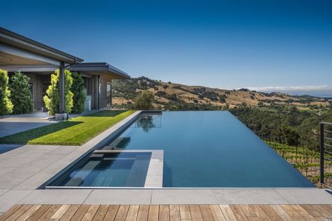 Take the plunge: An infinity pool and hot tub at the Aerie Estate. Outdoor Kitchen Bars, Country Retreat, Private Patio, Infinity Pool, Maine House, Wine Country, Great View, Luxury Real Estate, Great Rooms