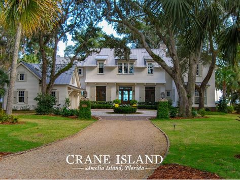 House Plan Books - Crane Island, Florida Island House Plans, Curb Appeal Garden, Best Places To Retire, Wellness Activities, Cottage Exterior, Lake House Plans, Vernacular Architecture, Island Decor, Island House