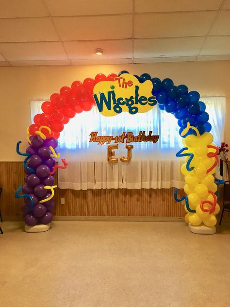 Wiggles Balloon Arch Wiggles Party Decorations, Wiggles Balloon Garland, Wiggle Birthday Party, Wiggles First Birthday, Wiggles Birthday Party Decoration, Wiggles 2nd Birthday Party, Wiggles Themed Birthday Party, The Wiggles Birthday Party Ideas, Wiggles Birthday Party