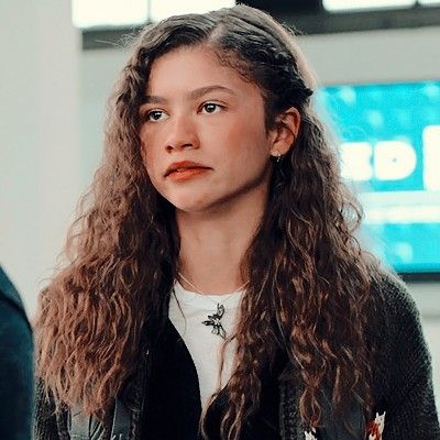 Michelle Jones Watson, Spider Man Zendaya, Michelle Jones, Zendaya Hair, Mary Jane Watson, Zendaya Coleman, Curly Girl Hairstyles, Marvel Women, Iconic Movies