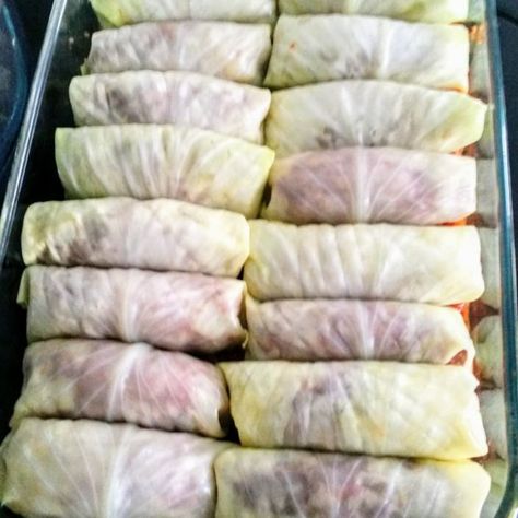 Cabbage Rolls Easy Cabbage Rolls, Raw Cabbage, Baked Cabbage, Cabbage Rolls Recipe, Cooked Cabbage, Hamburger Meat Recipes, Cabbage Rolls, Beef Recipes For Dinner, Oven Roast