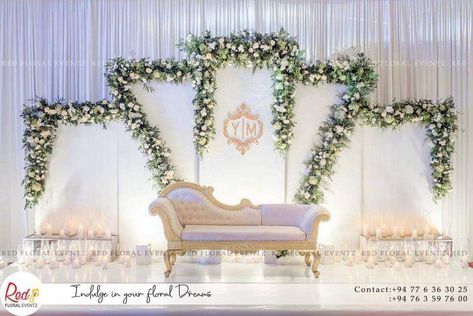 Wedding Setty Back Design, Setty Backs For Weddings, Settee Back Wedding Decoration, Simple Stage Decorations Wedding Backdrop Ideas, Wedding Stage Backdrop Simple, Wedding Stage Design Simple, Reception Stage Decoration Backdrops, Elegant Wedding Stage, Marriage Hall Decoration