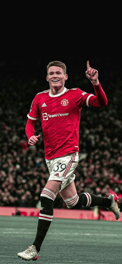 Mc Tominay, Scott Mctominay, Manchester United Team, Manchester United Legends, Manchester United Wallpaper, Cristiano Ronaldo Wallpapers, Manchester United Football Club, Manchester United Football, Old Trafford