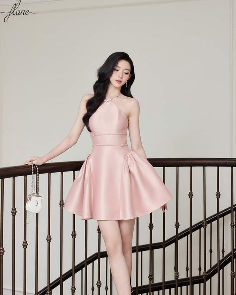 Korean Elegant Dress, Chinese Fancy Dress, Anniversary Dress, Elegant Dresses Short, Silk Dress Short, Mini Homecoming Dresses, Elegant Dresses Classy, Easy Trendy Outfits, Party Dress Short