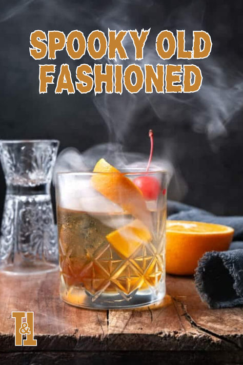 Stir up the perfect Spooky Old Fashioned for your Halloween party! This classic Halloween cocktail adds a chilling twist to your spooky drinks and Halloween party lineup. #halloweendrinks #halloweencocktails #halloweendrinksalcohol Halloween Old Fashioned Cocktail, Halloween Old Fashioned, Old Fashioned Halloween, Smoked Old Fashioned, Spooky Drinks, Halloween Party Drinks, Halloween Drinks Alcohol, Halloween Drink, Whiskey Ice