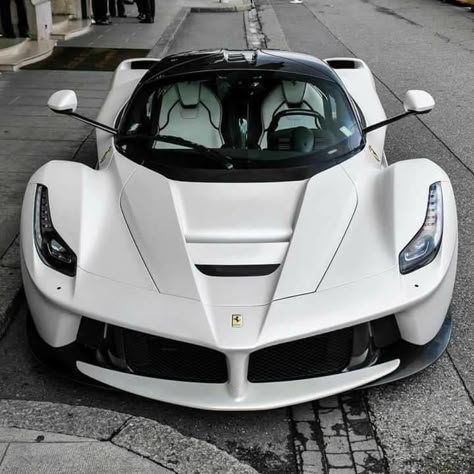 White Ferrari Aesthetic, Ferrari White, Luxury Car Photos, Ferrari 812 Superfast, White Ferrari, Fast Sports Cars, Top Luxury Cars, Ferrari Laferrari, Aesthetic Cool