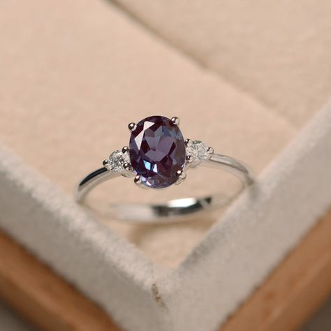 Gothic Engagement Ring, Alexandrite Jewelry, Black Gold Jewelry, Alexandrite Ring, Gothic Jewelry, June Birth Stone, Birthstone Ring, Jewelry Ideas, Ring Verlobung