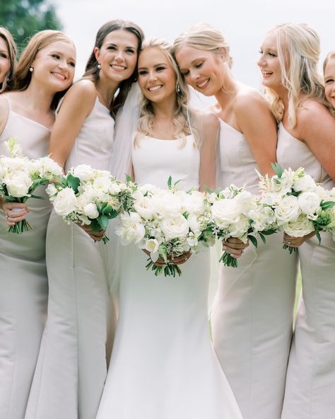 dreamy white blooms & champagne tones perfect for Cecilia’s classic-summer wedding day🤍 Megan Thomas, White Bouquets, Gold Wedding Inspiration, Dreamy Whites, Floral Arch, White Bouquet, April 29, Wedding Florals, Gold Wedding