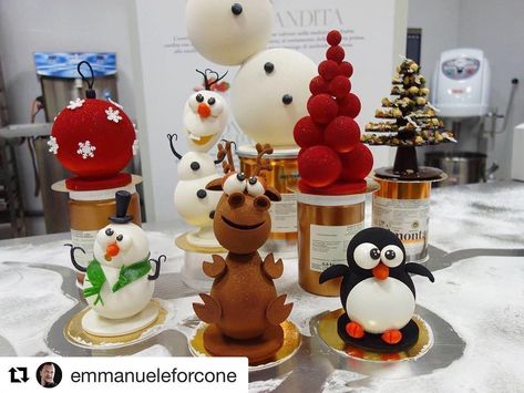 #Repost @emmanueleforcone (@get_repost) @bakelikeapro  Chritmas is coming! #chocolatefigurines #emmanueleforcone #masterclass #agrimontana #chocolat #domori #noel Christmas Crafts Adults, Christmas Tree Homemade, Crafts Outside, Crafts Adults, Chocolate Christmas Gifts, December Ideas, Chocolate Showpiece, Chocolate Sculpture, Christmas Pastries