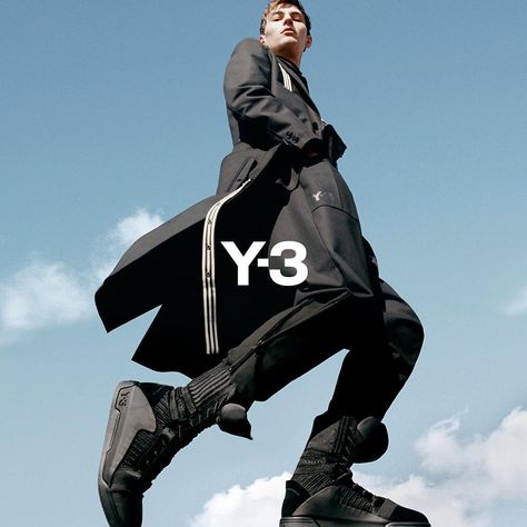 Select styles from the new Y-3 A/W15-16 collection are now available online and in retail. #adidas #y3 Mode Poses, Mode Editorials, Urban Style Outfits, Sport Style, Sport Chic, 2019 Fashion, Moda Vintage, Prince Charming, Fashion Photoshoot