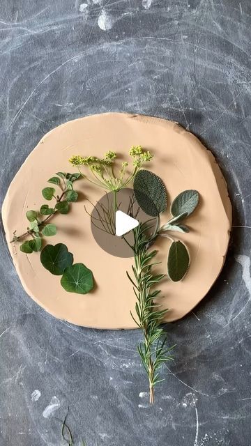 Discover a world of ceramics! on Instagram: "What kind of nature-motif would you like on your plate? 🤎

Find similar creations on: www.crafty-clayworks.com

𐃭 𐃢 𐃡 𐃨 𐃰 𐃬

Gently pressed into clay, leaves and flowers take shape,
Their delicate details etched, in a gentle drape.
Each imprint tells a story, of earth and sky,
Crafting a plate, where memories lie.

Once the imprints are set, the plate takes form,
Ready for glazing, where colors perform.
With brushes in hand and hues so bright,
I coat the plate, in nature's delight.

Stunning ceramic nature plate by @vuvu_ceramics 🤎🌿☘️

𐃭 𐃢 𐃡 𐃨 𐃰 𐃬

#makersmovement #handmadeceramic #instaceramics #instapottery #ceramiclicious #ceramics #pottery #potterylife #ceramiclife #claylife #ceramicstudio #instapottery #instaceramic #contempo Preformance Art, San Diego Winter, Garden Sage, Ceramic Jewelry Dish, Tea Crafts, Sage Plant, Nature Motifs, Cottage Decor Farmhouse, Clay Plates