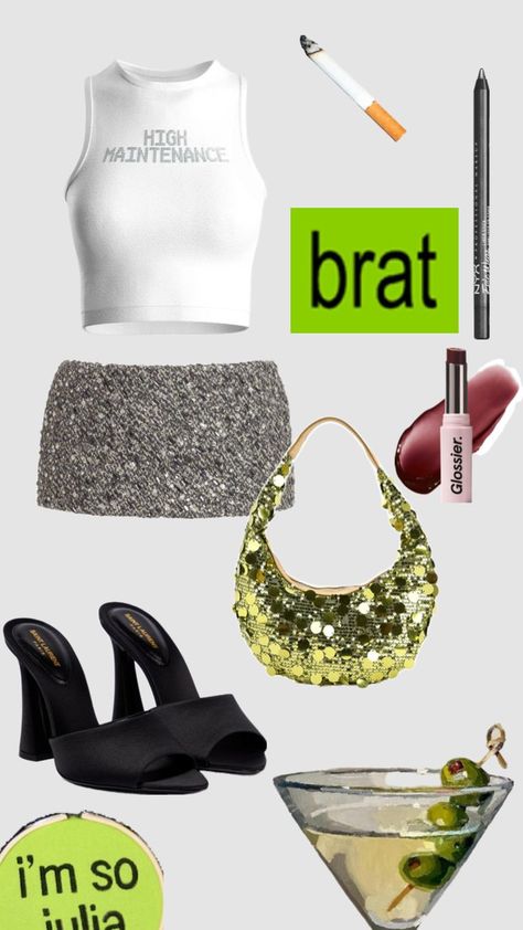 Bratz Aesthetic Outfit, Apple Costume, Drinks Outfits, Arm Bangles, Nyc Fits, Nyc Summer, Trendy Halloween Costumes, Club Fits, Brat Style