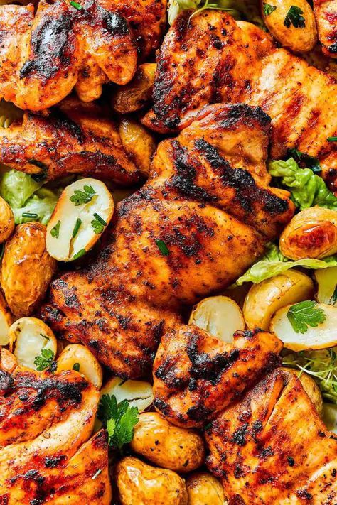 Peri Peri Chicken Tray Bake, Peri Peri Recipes, Peri Peri Marinade, Peri Chicken Recipe, Nandos Chicken, Peri Peri Chicken Recipe, Nando's Chicken, Turkey Dinners, Peri Chicken