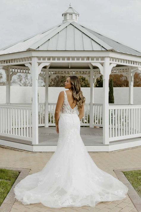 Stella York Wedding Dress Fit And Flare, Dramatic Wedding Dress, Stella York Wedding Dress, Wedding Dress Silhouette, Stella York, Fit And Flare Wedding Dress, Affordable Wedding Dresses, Designer Wedding Gowns, Corset Style