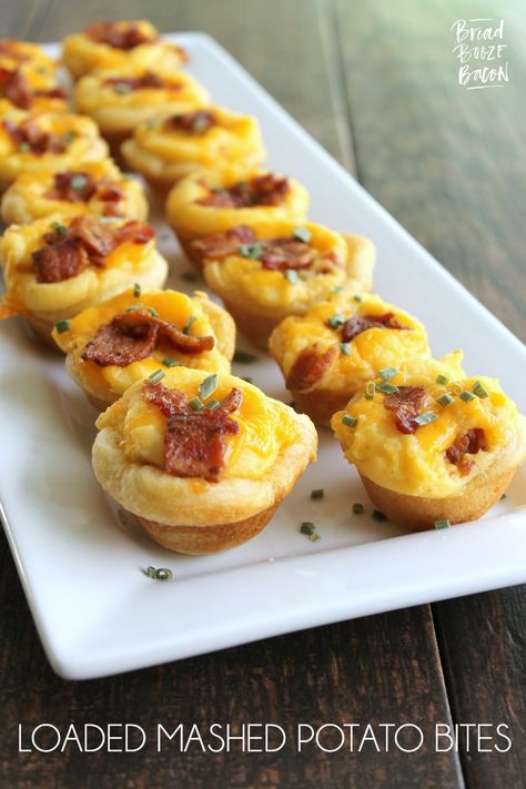 Loaded Mashed Potato Bites are an easy to make appetizer that turns your favorite side dish into a fun party bite! They will be the start of the party! Mashed Potato Bites, Pumpkin Pancakes Easy, Bread Booze Bacon, Potato Appetizers, Loaded Mashed Potatoes, Easy To Make Appetizers, Potato Bites, Muffin Tin Recipes, Mashed Potato